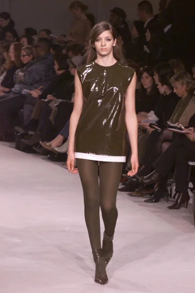 Look 17